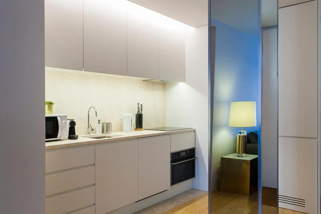 Crucifixo Downtown Terrance & Deluxe Apartment Lisbon